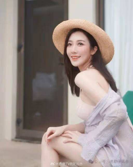 傳《聲夢2》冠軍任暟晴被TVB封殺!何依婷孕期上圍全面升Cup