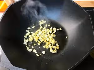 煲芋頭（零廚藝也能做的很鮮美）