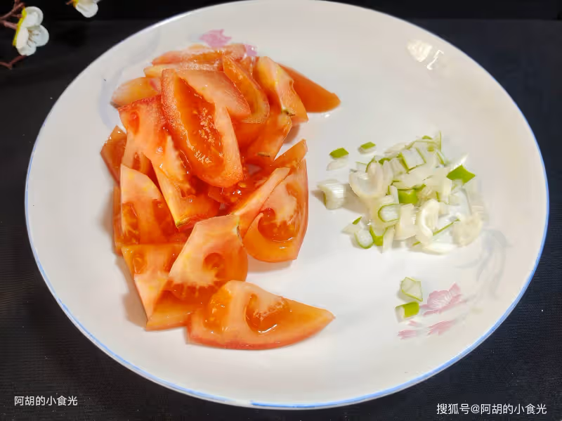 雞湯、魚湯不如這碗湯！天冷每天都能煮一碗，清香好胃口，鮮爽不油膩，熱乎乎的一碗太舒服