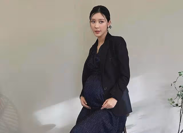 好慘!香港知名女星暗示意外流產,嫁入豪門三年抱倆