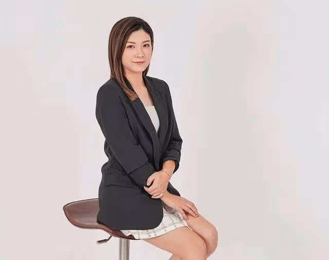 恭喜!TVB前知名男星突然宣布結婚,背著女友出軌空姐事業陷低谷