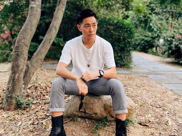 恭喜!TVB前知名男星突然宣布結婚,背著女友出軌空姐事業陷低谷