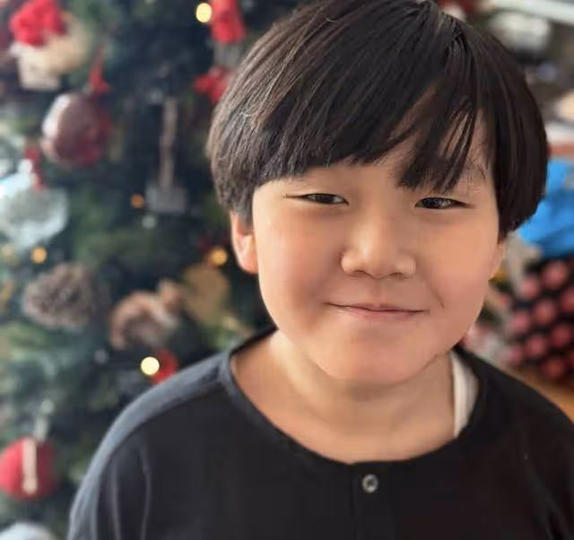 TVB《愛回家》女星曬近況!10歲兒子被指似韓星,離婚後獨自帶娃