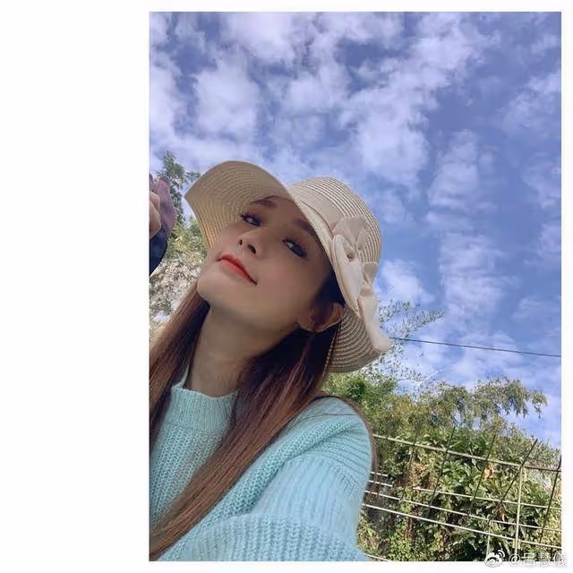 TVB《愛回家》女星曬近況!10歲兒子被指似韓星,離婚後獨自帶娃
