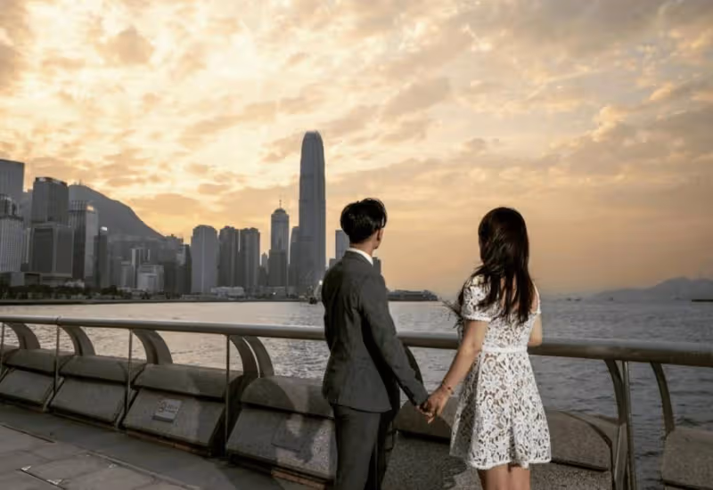 前TVB失德藝人突然宣布已婚！曾背叛TVB「新聞之花」女友，負評纏身避走內地