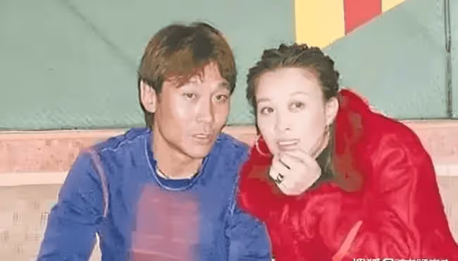 高峰拋棄那英和剛出生的兒子,20年過去了,他如今過得怎樣了?