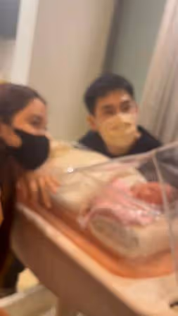 歐陽妮妮愛兒「清晰正面」曝光!張書豪甜贊:挺鼻樑 傅娟感性告白