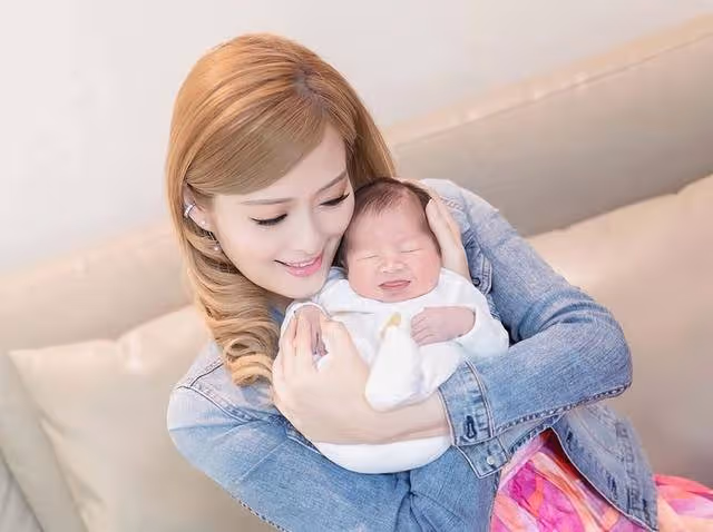 恭喜！TVB前知名女星宣布開始備孕第四胎，結婚六年有望抱四娃