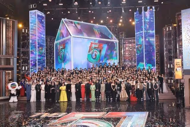 TVB「龍套王」宣布停止追夢,拚命工作直逼鄭裕玲,破多項紀錄