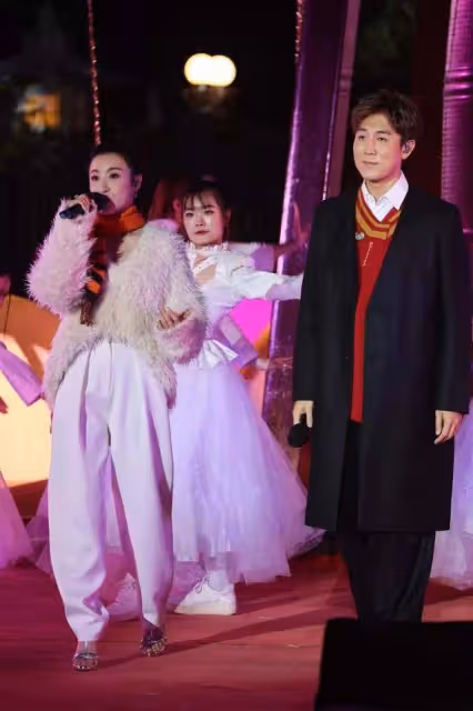 TVB視帝視後出席活動,二人期待再登頂,當年獲獎被罵慘