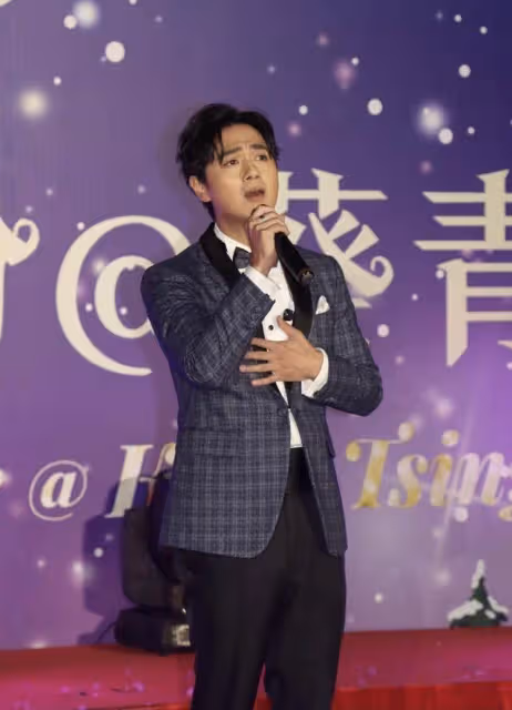TVB帥氣小生兒子患罕見病,稱小傢伙治療初見成效,會用刀叉進食