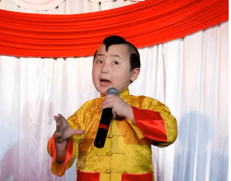 6歲上春晚8歲就去世,被父母「吸干血」的鄧鳴賀,悲劇誰來買單?