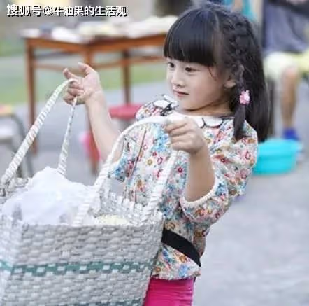 田亮葉一茜腸子都悔青了,森碟下巴後縮嚴重,最新回應來了