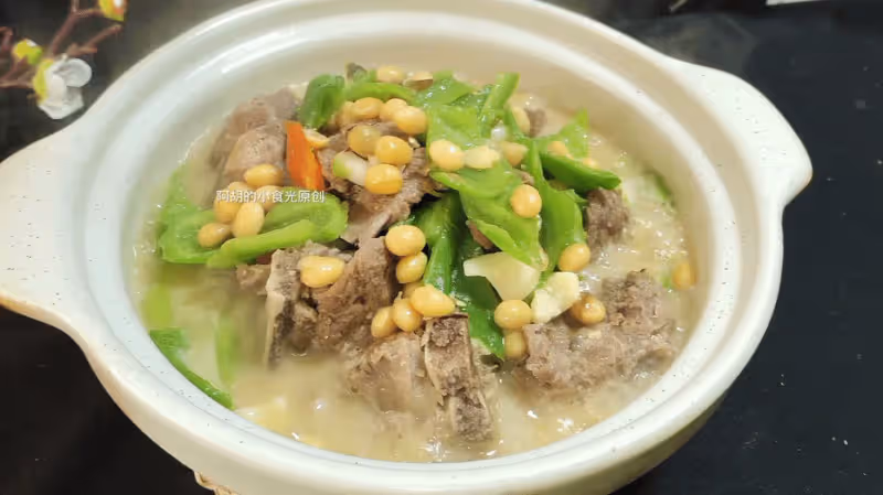天冷就適合吃這菜,熱乎乎地吃個光碟!肉嫩菜香、解饞又暖和,最後湯汁拌飯香絕了