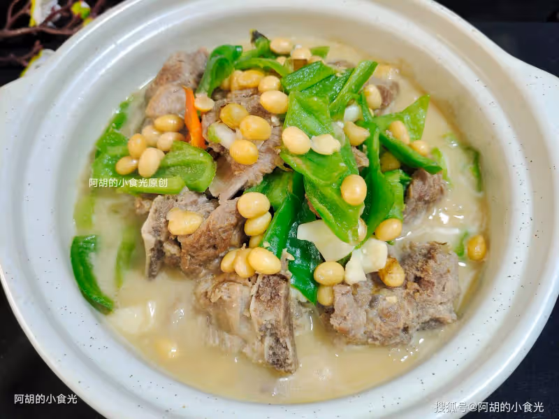天冷就適合吃這菜,熱乎乎地吃個光碟!肉嫩菜香、解饞又暖和,最後湯汁拌飯香絕了