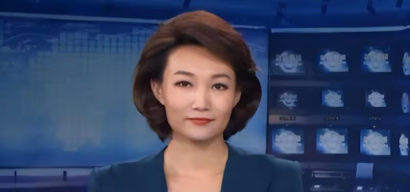 央視主持人李梓萌:曾被閨蜜公開徵婚,如今47歲為何依舊單身?