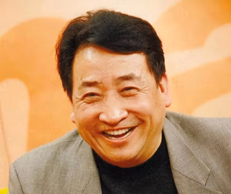 74歲姜昆的痛:養子的回報讓他感動,可他卻愧對大齡單身的女兒