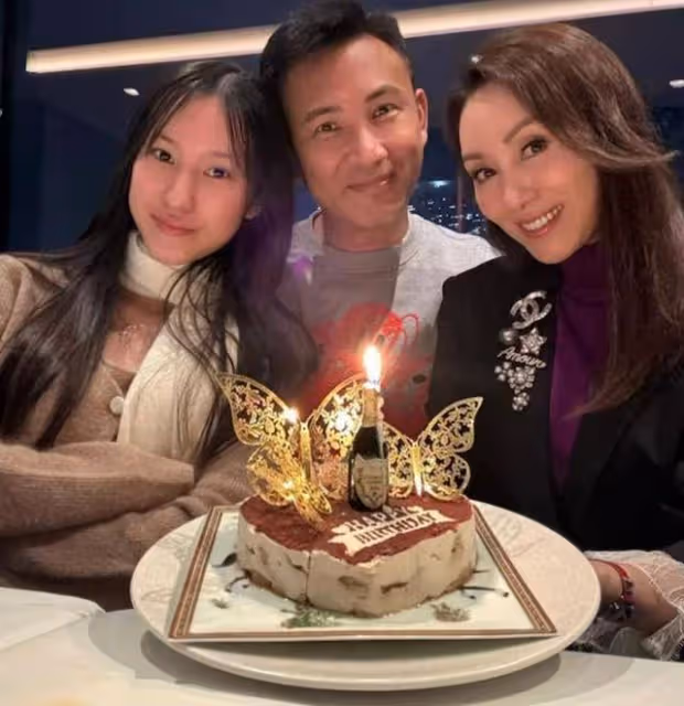 又再登台!前TVB花旦被指疑似假唱,息影15年擁過億身家無意復出