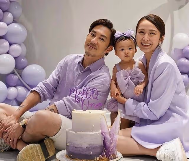香港知名女星上圍突然變豐滿，遭質疑墊了胸墊，身材消瘦胸骨嚇人