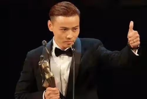 TVB視後一家五口去哈爾濱玩雪,享受親子時光,夫妻二人苦盡甘