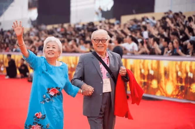 又一家喻戶曉的演員逝世,去世前半小時跟子女說想睡一會兒,作品至今仍是影壇經典