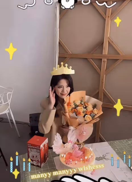TVB當紅小花慶祝30歲生日!接連收12個蛋糕,新一年繼續做劇霸