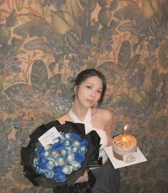 TVB當紅小花慶祝30歲生日!接連收12個蛋糕,新一年繼續做劇霸