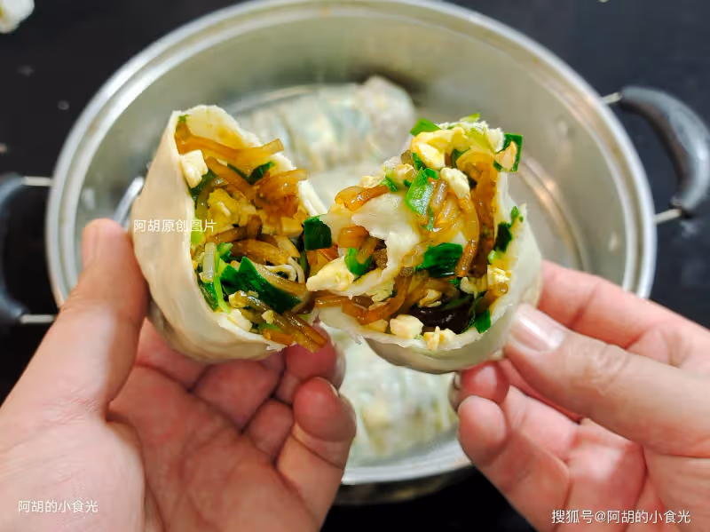 天冷不想炒菜,就喜歡這樣蒸一鍋!皮薄餡足、一口滿滿都是菜,熱乎乎好吃到停不下來