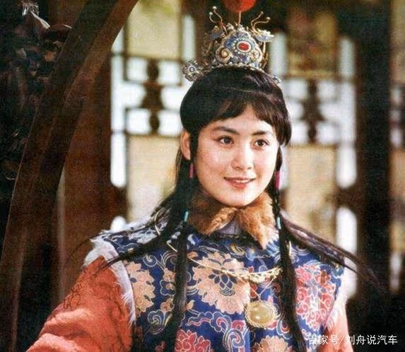 一個被遺忘的女演員,年輕時傾國傾城,如今51歲胖到認不出