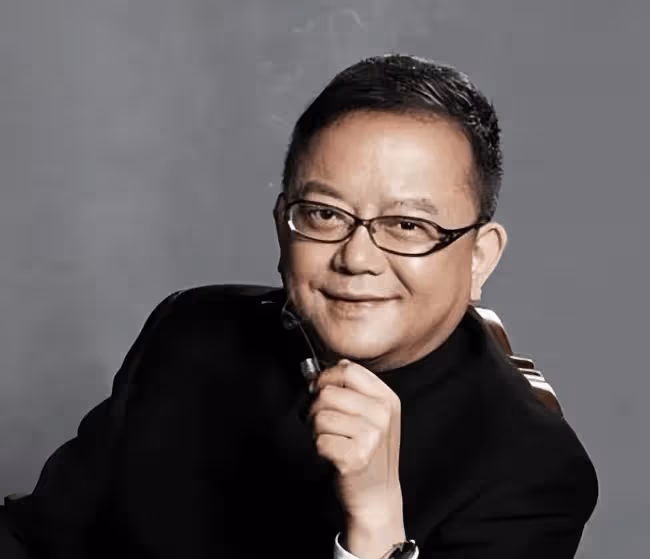 王剛與成方圓的婚戀迷局:一段3年後,另一段多年終告終,背後的秘密何在?