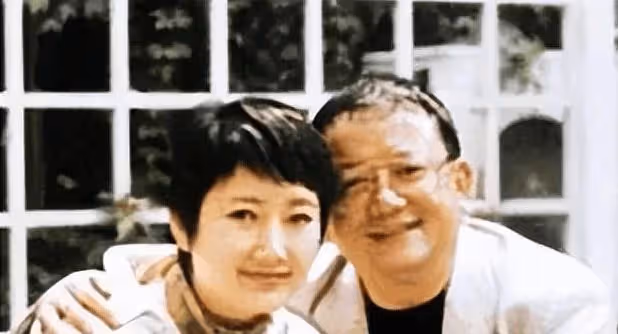 王剛與成方圓的婚戀迷局:一段3年後,另一段多年終告終,背後的秘密何在?
