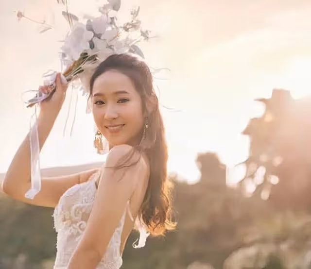 又走一個！TVB女星發文宣布正式離巢，結婚不到半年和老公鬧婚變