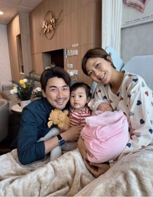 敗家?TVB小生老婆曬30萬名表惹爭議,被質疑老公入不敷出無劇拍