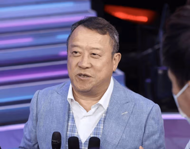 離巢TVB已定！傳炎明熹將轉投Sony Music！與陳柏宇、林奕匡做師兄妹