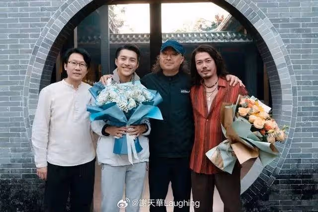 又一部港劇殺青,大咖雲集,謝天華造型獨特,網友表示期待