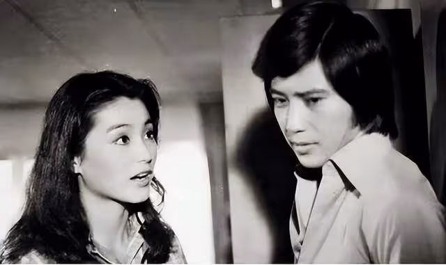 曾深愛!秦漢兒子自爆父親與林青霞情史,兩人曾地下室約會超甜蜜