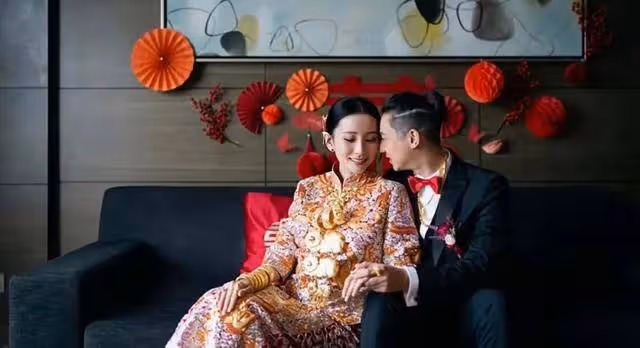 驚險,「晶女郎」與6個月女兒遇上交通意外,嫁給IT男,家庭幸福