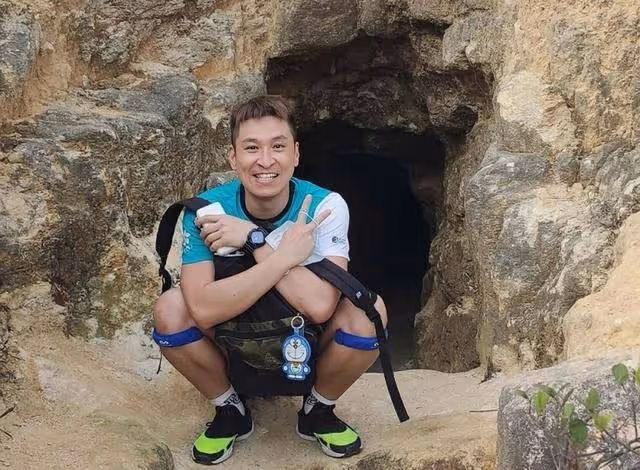 TVB前知名男星46歲生日,和同性愛人相愛10多年,戀情獲家人認可