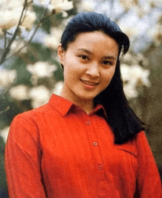 著名導演陳國星,與女星方舒離婚30年,現在人生狀況怎樣了?