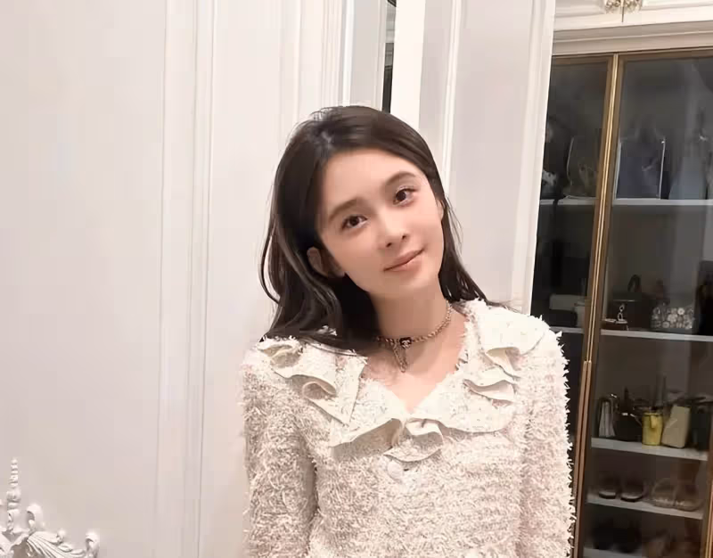 趙櫻子被男頂流追過還被騙婚?「迪冪孟扎」很性感妖艷