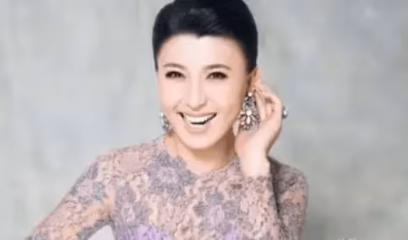 趙本山:我做的最後悔的一件事,就是捧紅了閆學晶這個「白眼狼」