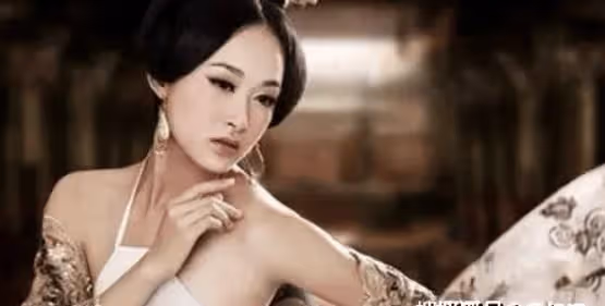 潘玉兒的悲慘命運,因她長得太美而慘死,她的屍體士兵們都不放過