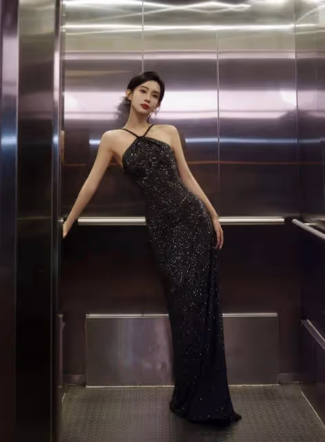 《九重紫》孟子義曬露背寫真！膚白貌美曼妙身材性感撩人