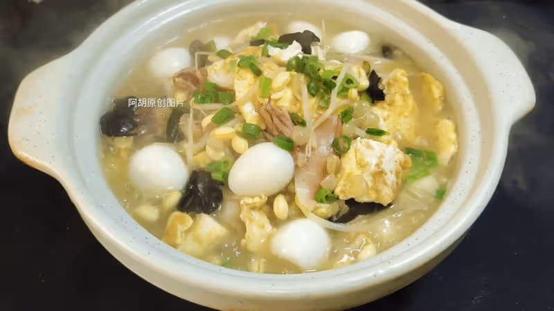 冬天最喜歡這一鍋出,比大魚大肉搶手!便宜實惠、有湯有菜又鮮潤,一鍋下肚暖和一整天