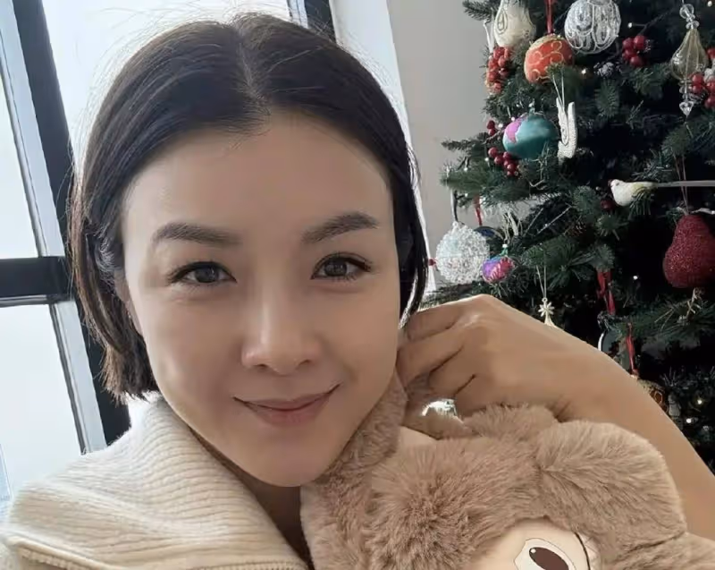 TVB前「甜美花旦」陳茵媺被曝懷第四胎?上圍突然變豐滿,孕味十足
