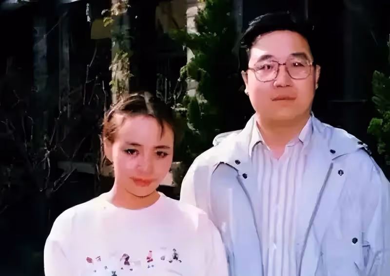 宋丹丹拒絕英達來看孫子！巴圖兒子5歲了，越來越像爺爺