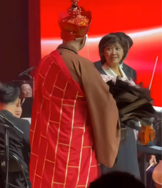 72歲朱琳邯鄲演出,再次見到「唐僧」,我卻被朱琳驚艷到了!