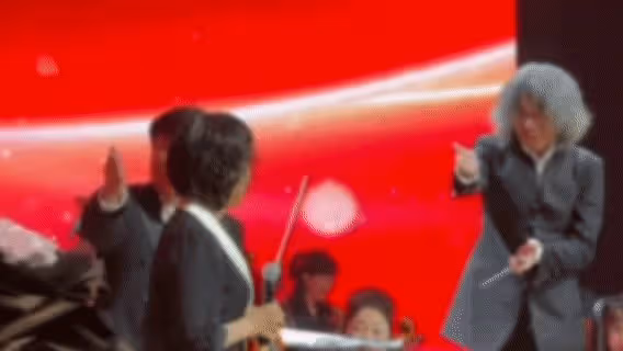 72歲朱琳邯鄲演出,再次見到「唐僧」,我卻被朱琳驚艷到了!
