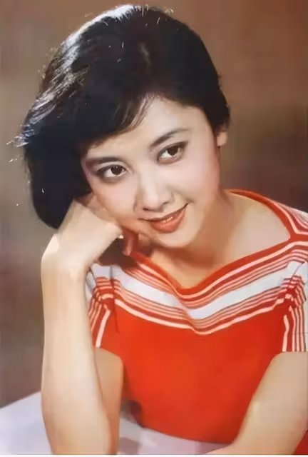 72歲朱琳邯鄲演出,再次見到「唐僧」,我卻被朱琳驚艷到了!