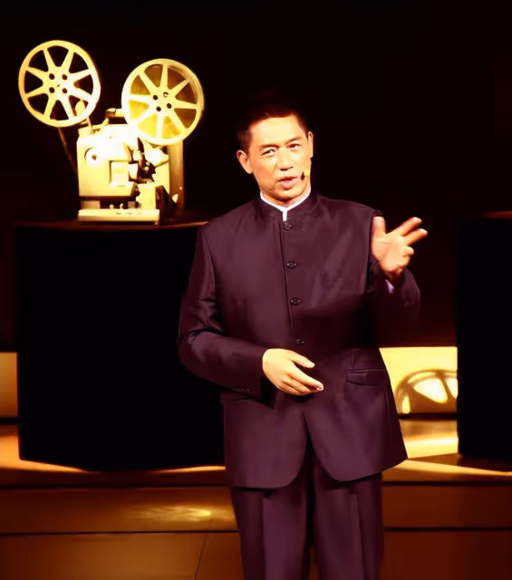 演員石涼:我這輩子最正確的決定,就是與叢珊離婚娶圈外人為妻